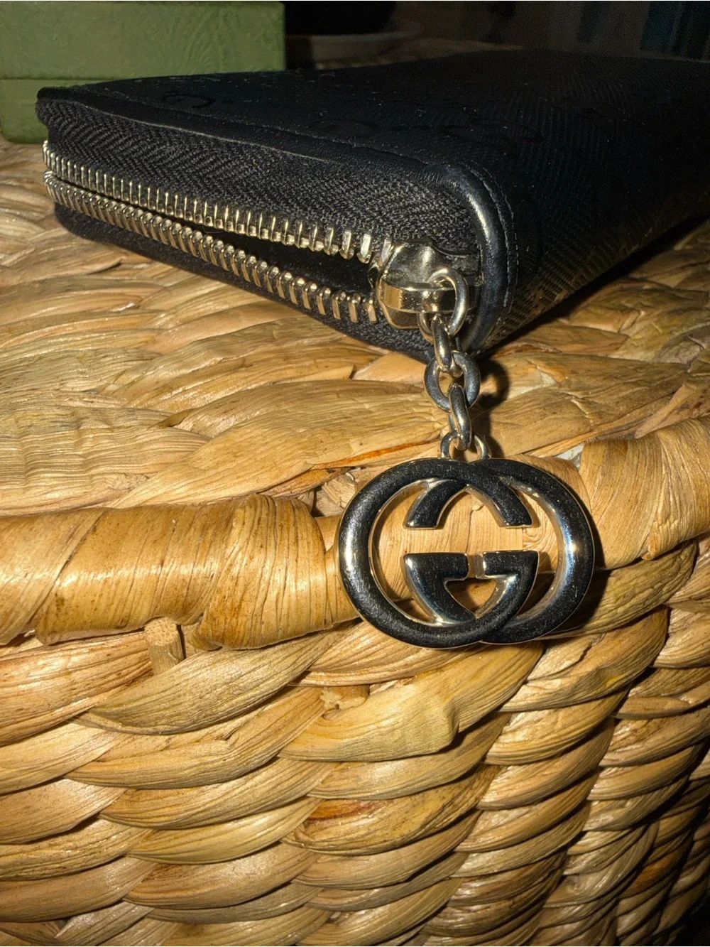 Gucci sterling Silver Ring & Wallet - Picture 8 of 16